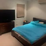 4Br Exec Large House Close To Shops,Train & Buses