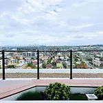 1Chermside Apartment Close To Hospital And Shops