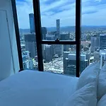Amazing Views 60Th Level Skytower 3 Bedrooms