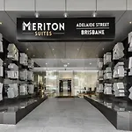 Skyline & Riverview Skyhigh Seduction Luxe Apt