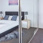 Ideal Cozy 1Br For Your Urban Escape In Gabba