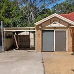 Cozy 3Br Family Friendly House Eight Mile Plains