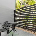 Tasteful Teneriffe - 1Bed, 1Bath, Balconies