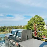 Cityscape Oasis Homes At Toowong Precinct