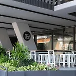 Modern 1-Bdr Apt W/ Free Car Park&Fantastic Pool