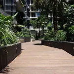 Modern 1-Bdr Apt W/ Free Car Park&Fantastic Pool