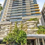 2Br Apartment In South Brisbane With Spectacular River View