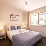 4 Beds Family House At Sunnybank Hills