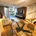 2 Bed Apartment Metres From Bulimba Ferry On Oxford Street