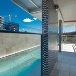 Capitol Apartment Private Studio - Great Value!