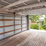Elegant 4 Bedroom Residence With Entertaining Area