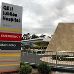 Independent Room With Onsuite And Small Kitchen