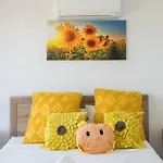 Serenity Stay In Richlands