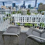 Lux View - Free Parking Apartment *