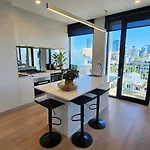 Lux View - Free Parking Brisbane