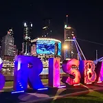Lux View - Free Parking Brisbane