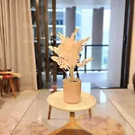 Free Car Park, Infinity Pool, City View, Spa-Sauna