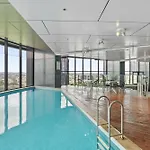Sky Tower Urban Retreat Stylish 1Br Level 13