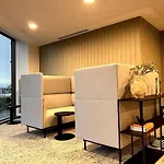 Cbd Queen Wharf Apartment With Views Pool And Gym