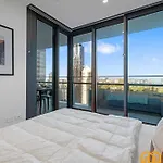 Luxury Retreat Qwr River & City Views