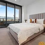 Luxury Retreat Qwr River & City Views