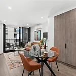 Stylish And Modern Valley Pad With Rooftop Pool And Wifi