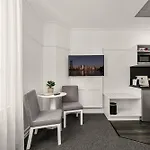 Studio Stay In Brisbane Cbd Hotel Building