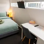 Homestay Hot Tub, Ice Bath, Gym, Sauna, Pool Table Coorparoo Haven *