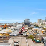 Stylish 2Br With Story Bridge & Fireworks Views
