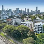 Oxlade Luxury Riverfront Apartments