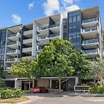 Riverfront Apartments Kangaroo Point