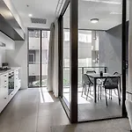 Opera Apartments South Brisbane