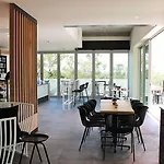 Quest Eight Mile Plains