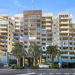 Stylish 2Br Retreat With Pool, Gym & Balcony!