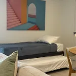 Spacious Belmont Granny Flat Easy Access To Cbd & Bayside