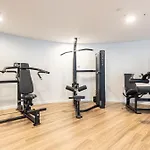 Luxury 50Th Floor 2Br At Queens Wharf With Parking