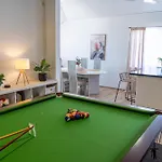 Hot Tub, Ice Bath, Gym, Sauna, Pool Table Coorparoo Haven