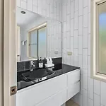 Holiday home Spacious 2-storey 4br House Family Friendly Brisbane