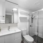 Nova Haven - Sleep 6 - Baby - Parking Gym Pool Apartment