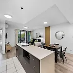 Apartment Nova Haven - Sleep 6 - Baby - Parking Gym Pool *