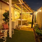 Hot Tub, Ice Bath, Gym, Sauna, Pool Table Coorparoo Haven * Brisbane