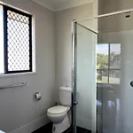14A Convenient Ensuite Room In Coopers Plains