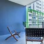 Chic Living In South Brisbane + Rooftop Pool
