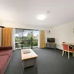 Mt Ommaney Hotel Apartments