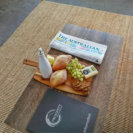 Aparthotel Proximity Waterfront Redcliffe