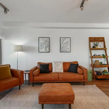 Aparthotel Proximity Waterfront 5*