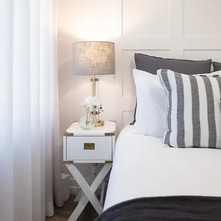 St Tropez Apartment *