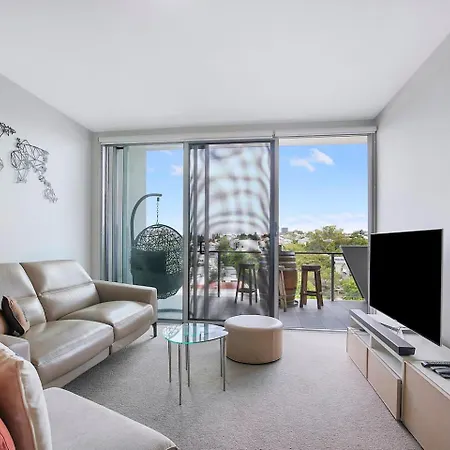 Apartment Montague Metropolitan - Cityscape Oasis *