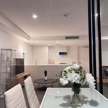Cityscape Oasis Homes At Toowong Precinct Apartment