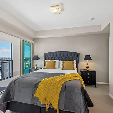 Proximity Waterfront 5*